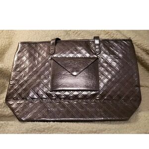 Bath And Body Works Silver Zipped Tote With Pocket Brand New With Tags